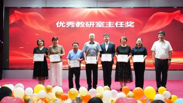 b8dfc79c-c677-45b8-922d-baa1f5b707bd.jpg