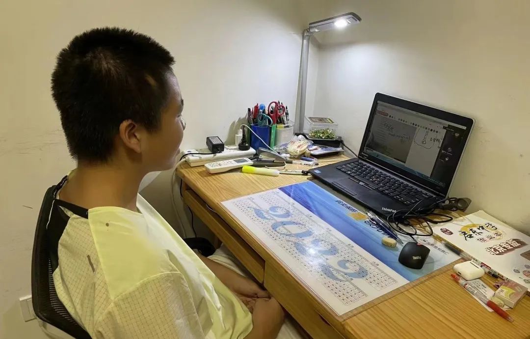 1658446927971.jpg 1658446927971.jpg